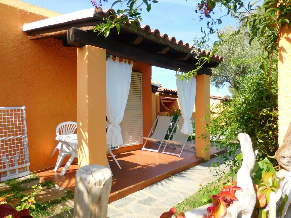 Residence La Pineta Budoni Exterior foto