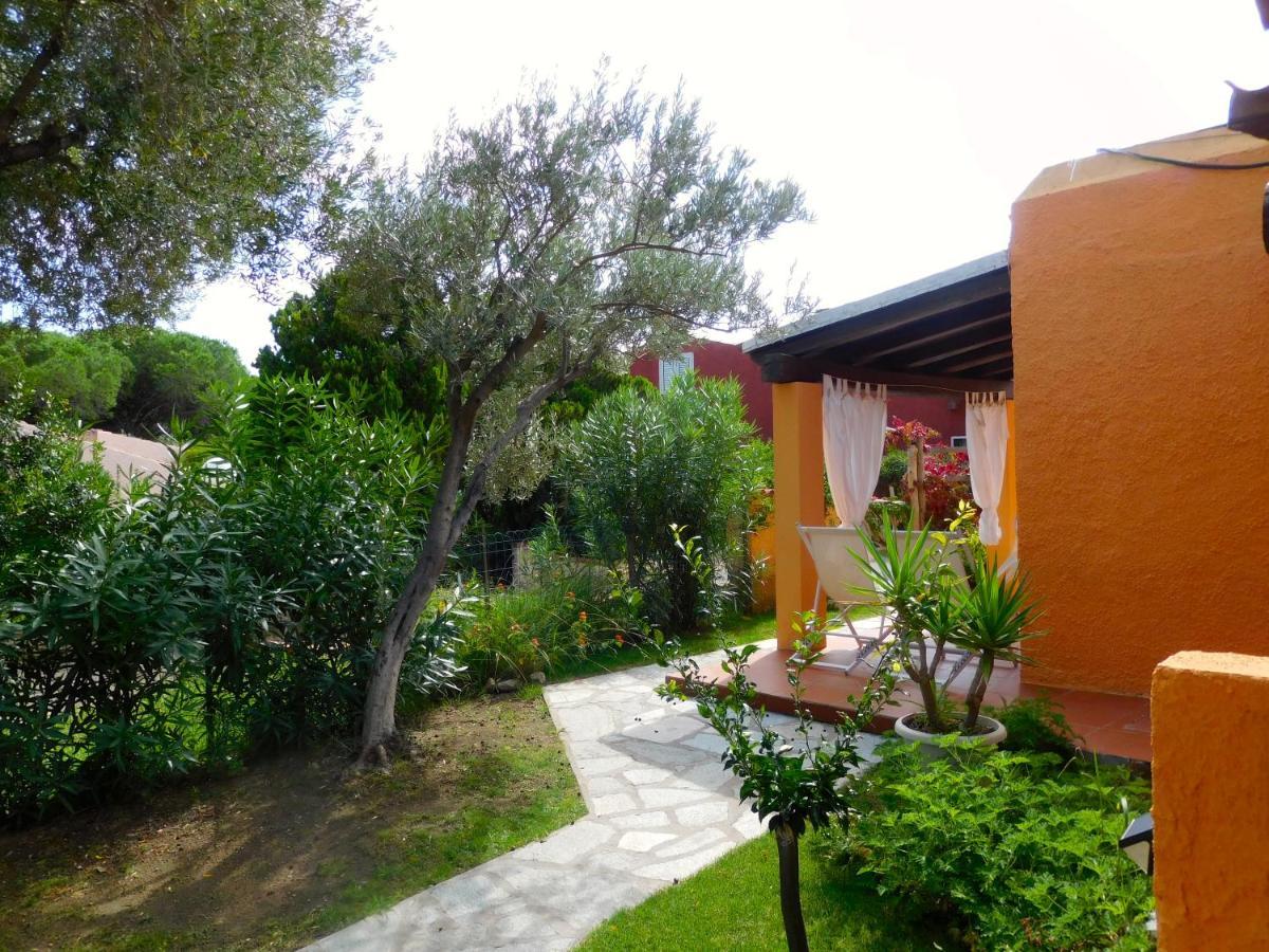 Residence La Pineta Budoni Exterior foto