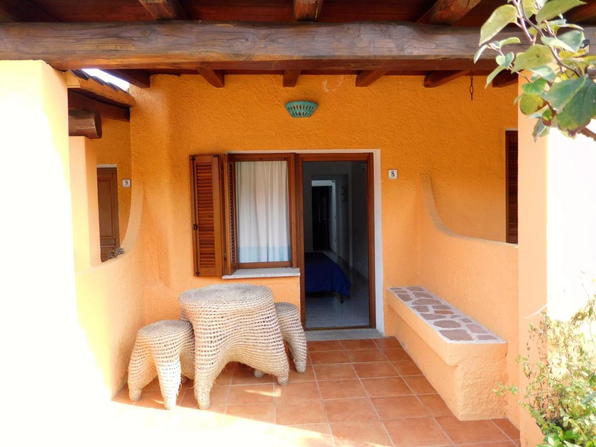 Residence La Pineta Budoni Exterior foto